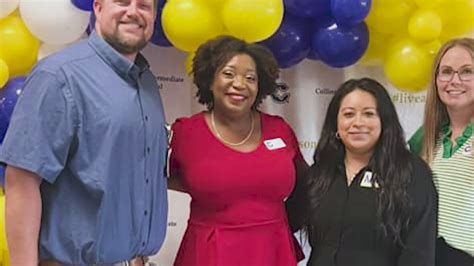 hotels in corsicana|Corsicana ISD assistant principal left blind in right eye after .